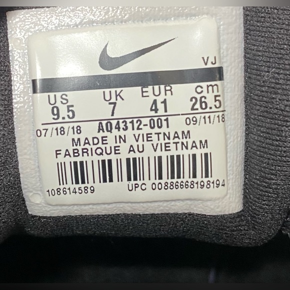 Nike Air Max Dia Black Summit White Sneakers AQ4312-001 Womens Shoes Size 9.5 - Picture 6 of 16